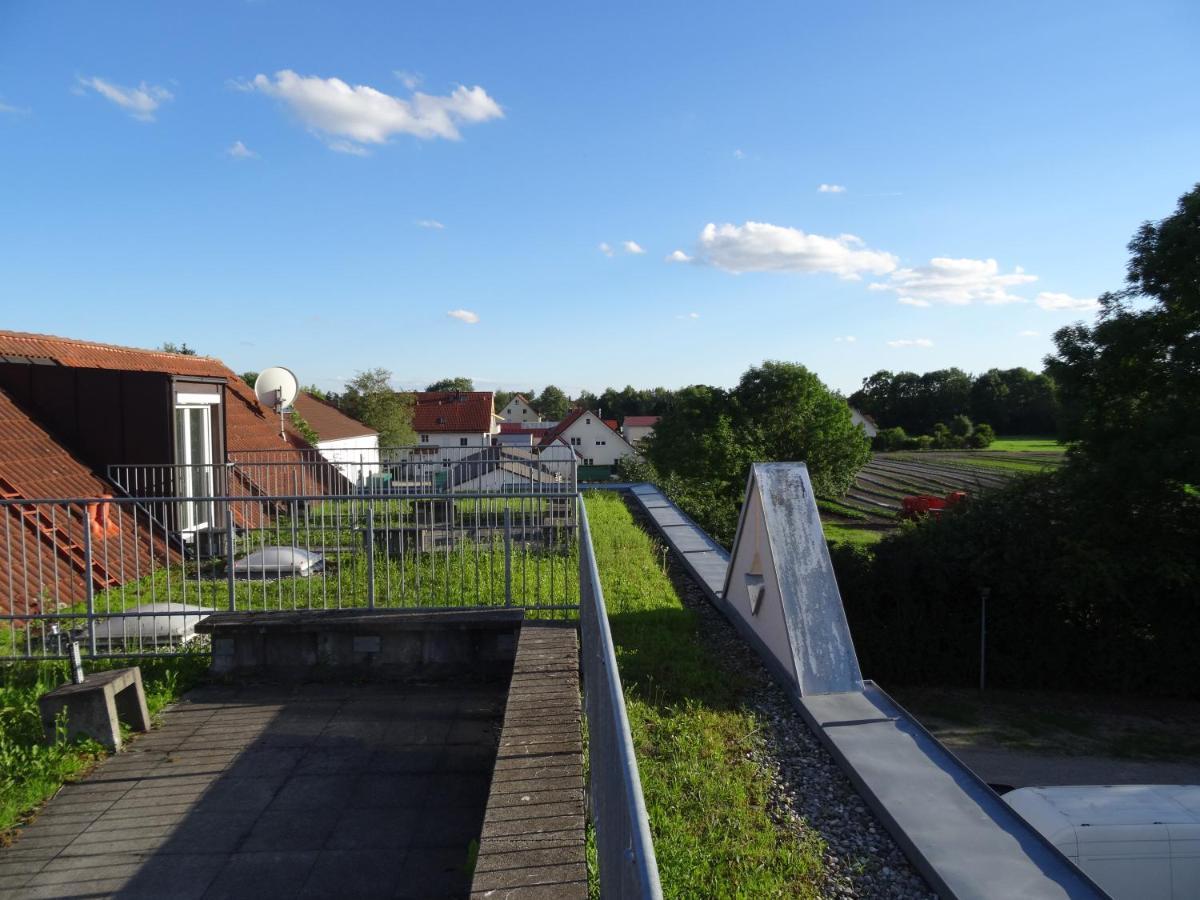 Airport Park Hotel Muc Hallbergmoos Exteriör bild