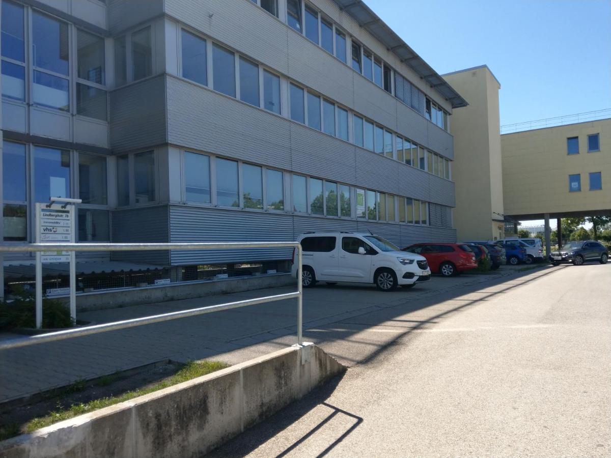 Airport Park Hotel Muc Hallbergmoos Exteriör bild